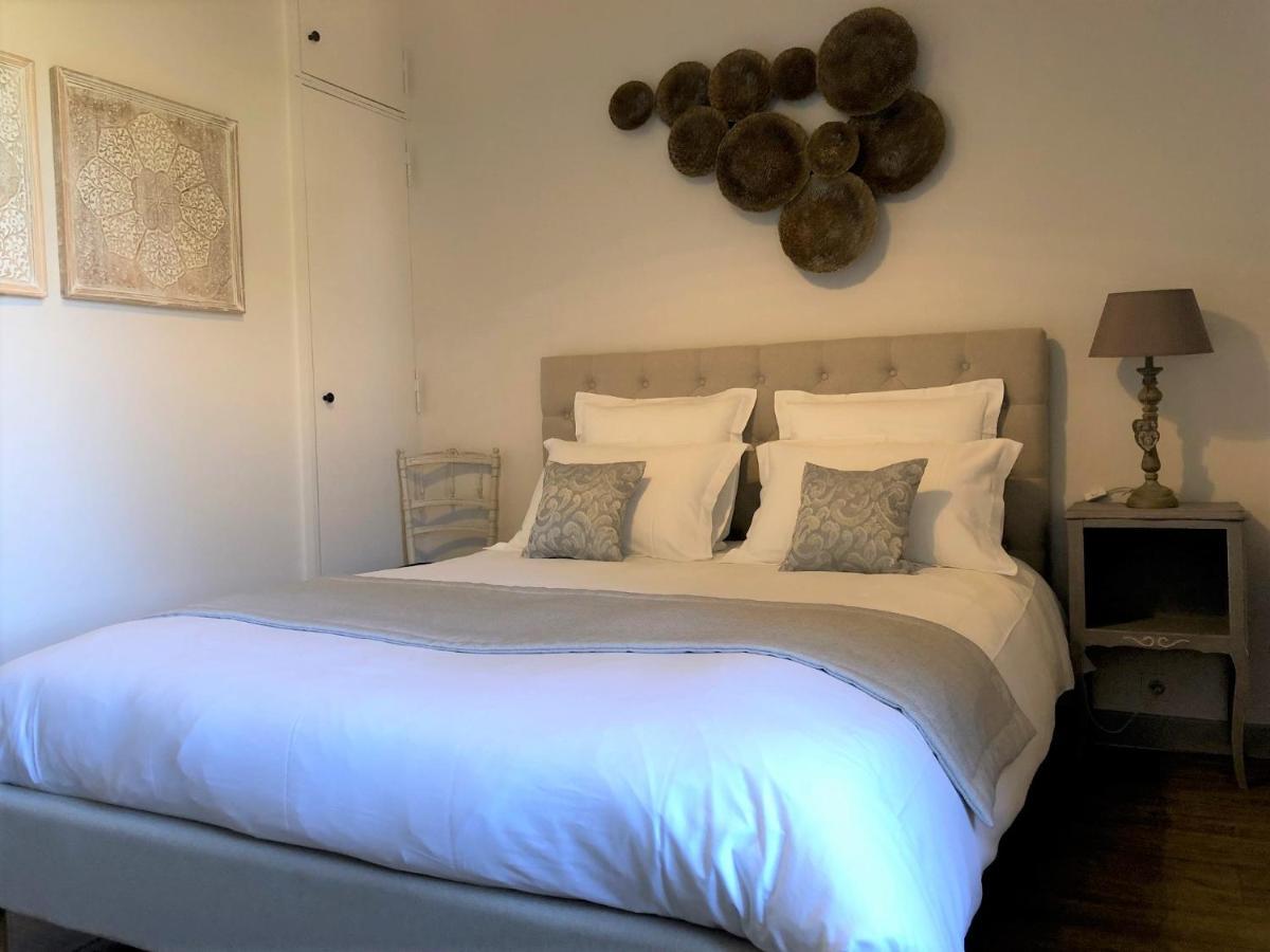 Domaine De Monplaisir Bed & Breakfast Caylus Exterior foto