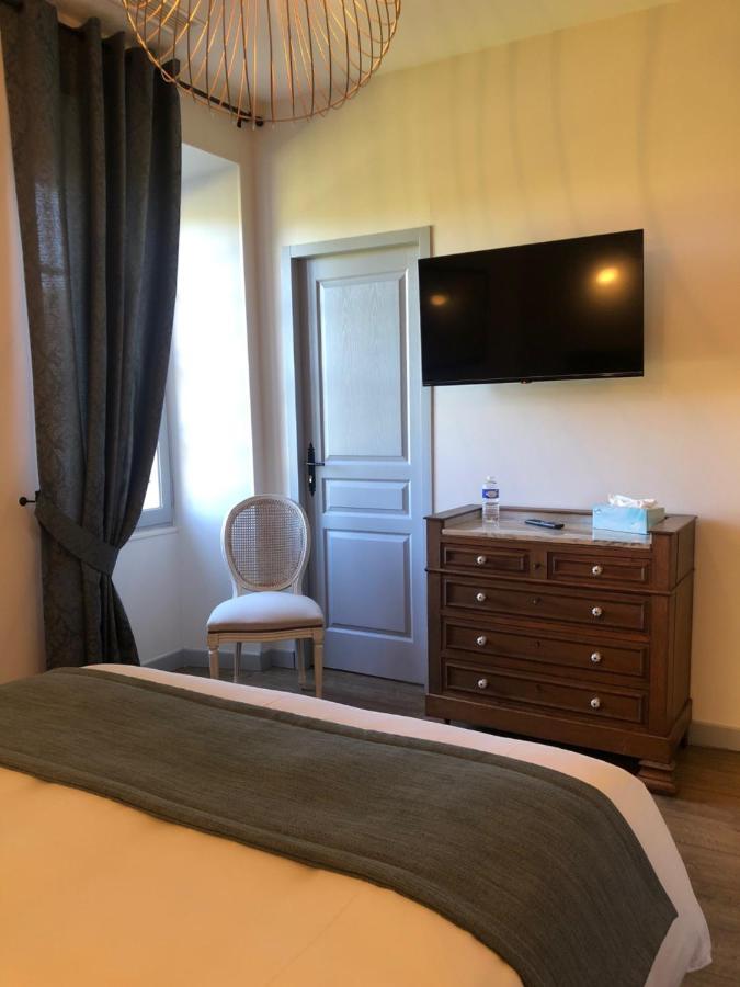 Domaine De Monplaisir Bed & Breakfast Caylus Exterior foto