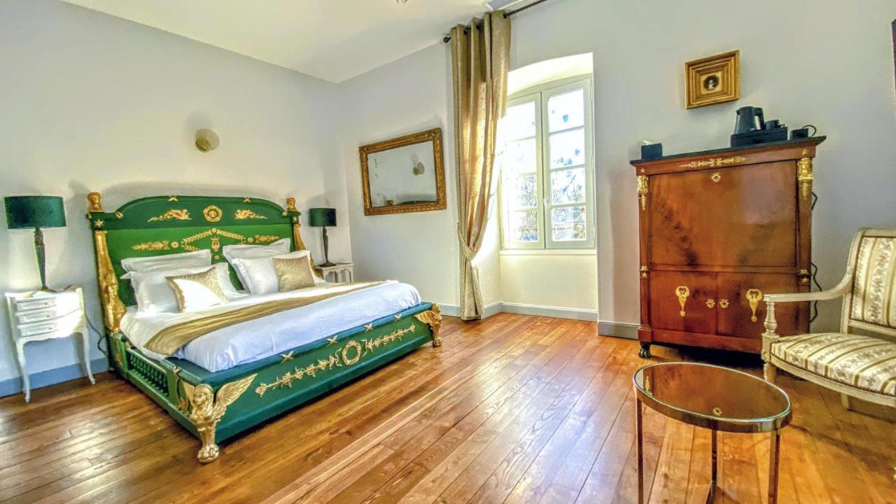 Domaine De Monplaisir Bed & Breakfast Caylus Exterior foto