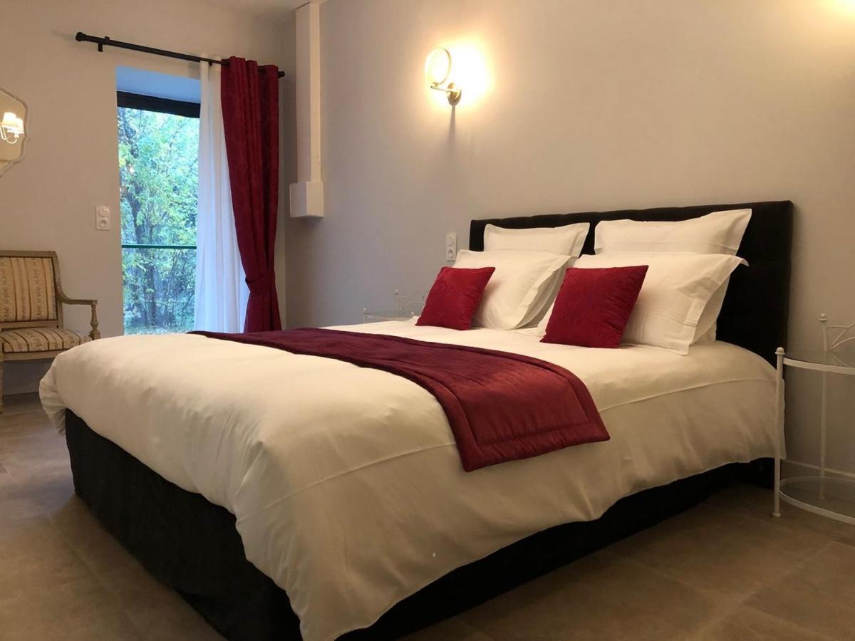Domaine De Monplaisir Bed & Breakfast Caylus Exterior foto